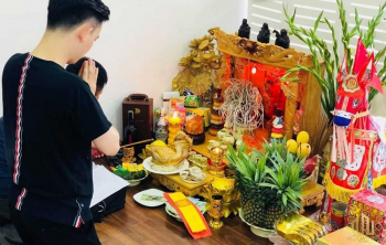 Cúng bái là trách nhiệm cá nhân hay của chủ nhà khi đi thuê nhà